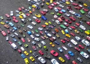 Parkovací zóny v Praze 3 neplní svůj účel a nejsou fér