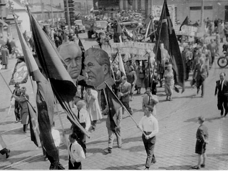 Žižkovské ženy – fenomén komunistických oslav 1. máje (plná verze)